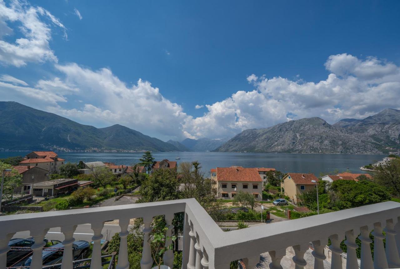 Apartment With Sea View Kotor Kültér fotó