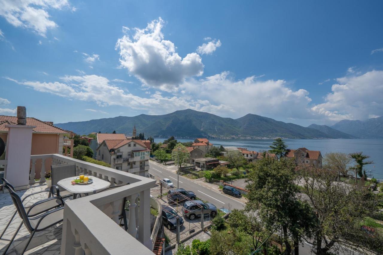 Apartment With Sea View Kotor Kültér fotó